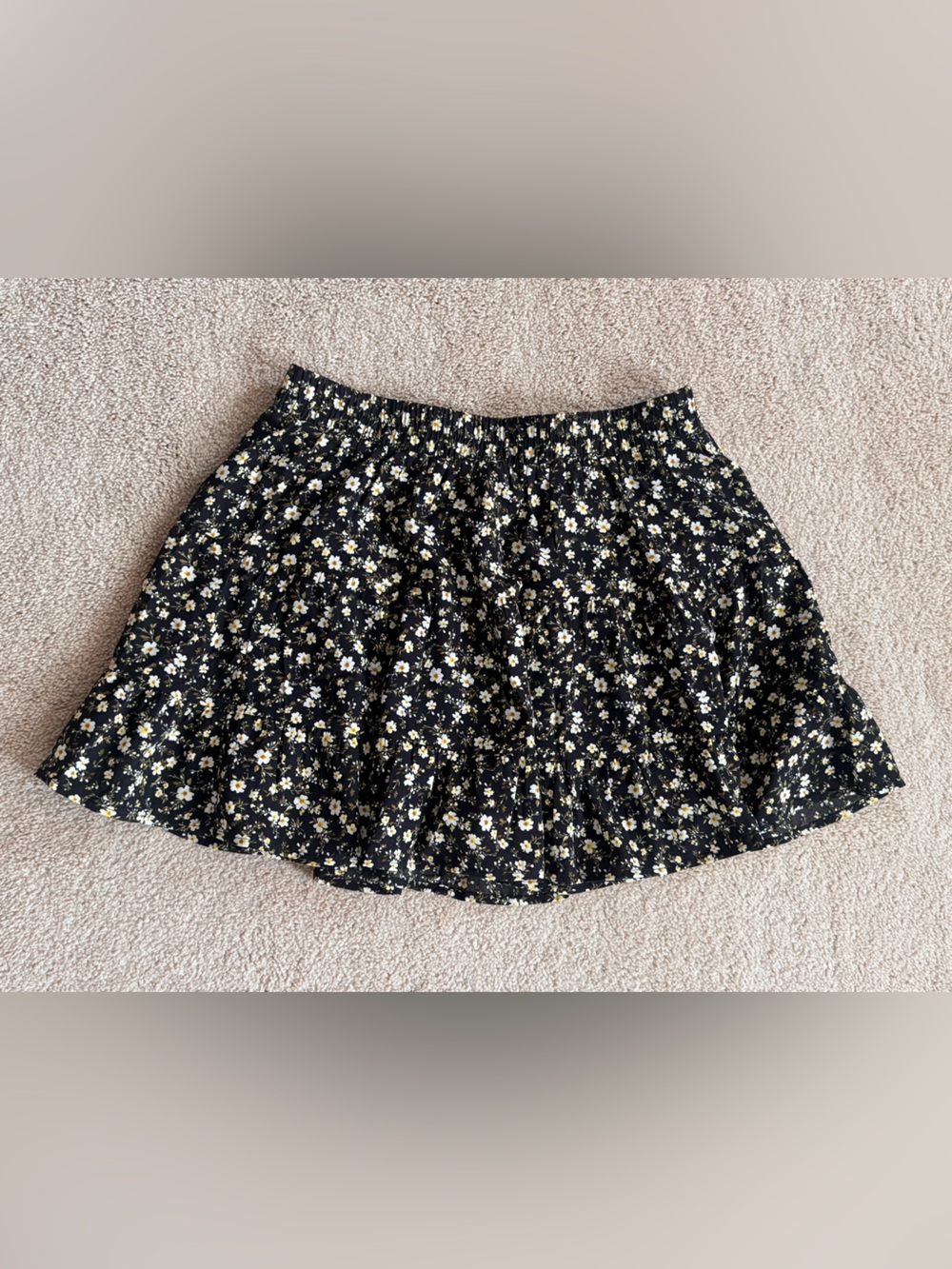BTFBM Floral High Waist Skirt - NWT - Picture 3 of 6